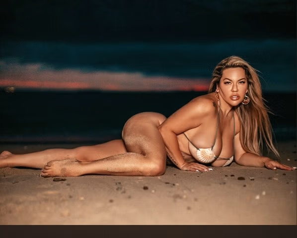 Marcela Latinbabe 🔥 cover